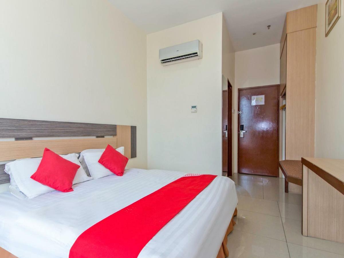 Oyo 776 Fame Hotel Seremban Exterior foto