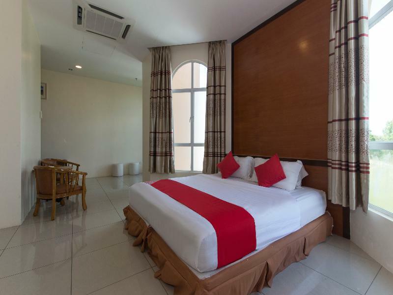 Oyo 776 Fame Hotel Seremban Exterior foto
