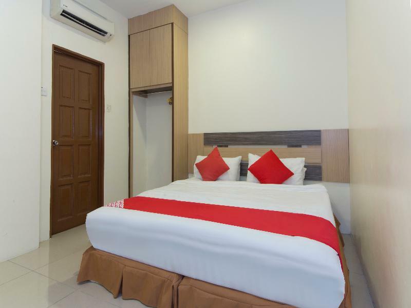 Oyo 776 Fame Hotel Seremban Exterior foto